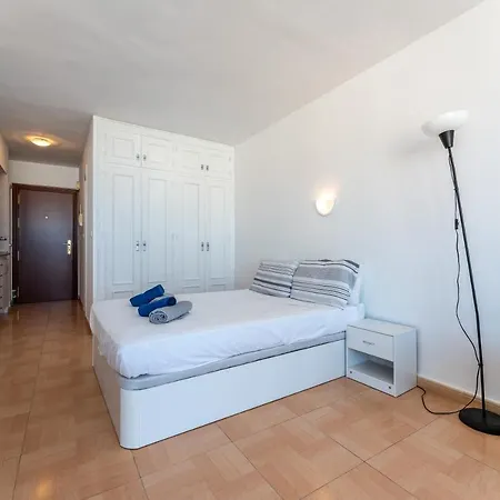 Sara Studio With Pool Fuengirola